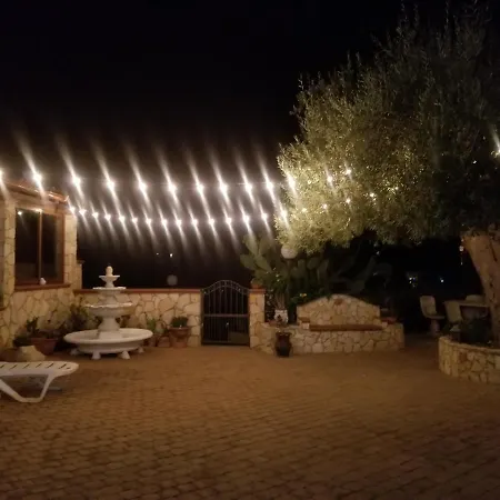 Holiday home Vintage House
